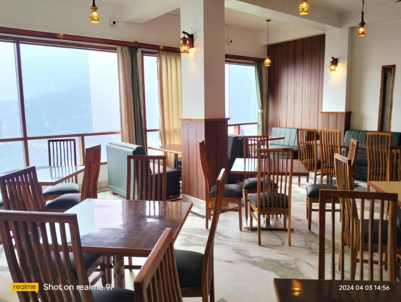 Tashi Palace Hotel Gangtok Bagian luar foto
