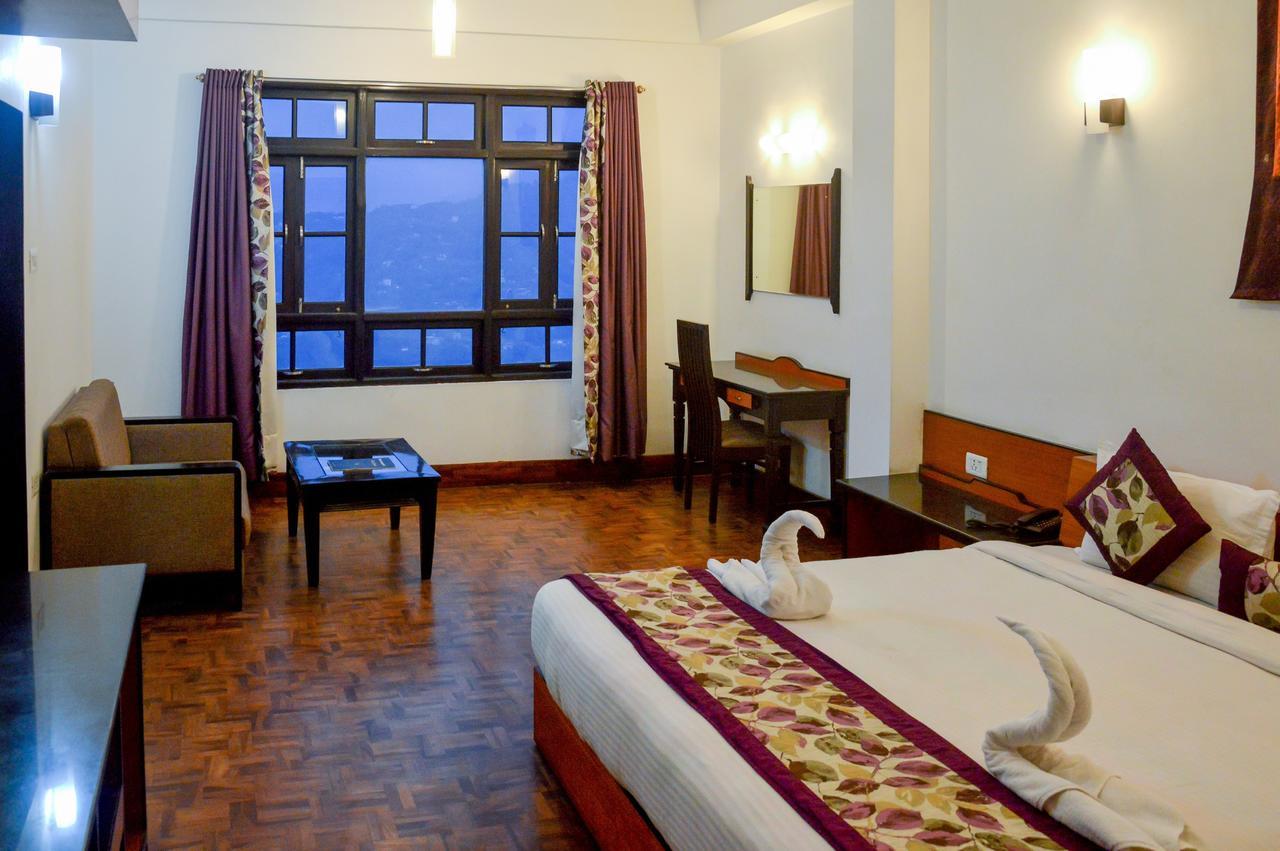 Tashi Palace Hotel Gangtok Bagian luar foto